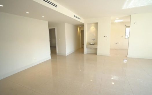 3 bedroom apartment in a new boutique building in Nayot!