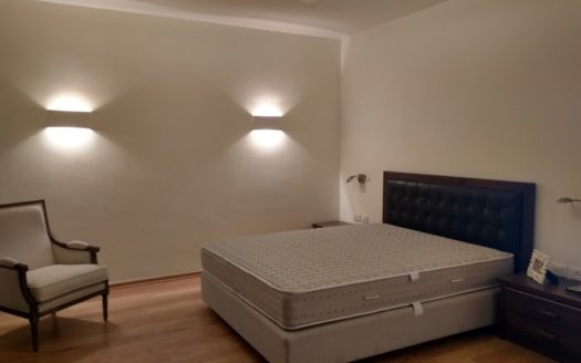 Luxurious 5 bedroom penthouse with amazing views of Jerusalem in Holyland!