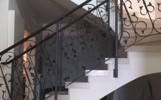 Luxurious 5 bedroom penthouse with amazing views of Jerusalem in Holyland!