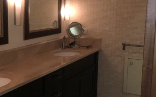 Luxurious 5 bedroom penthouse with amazing views of Jerusalem in Holyland!