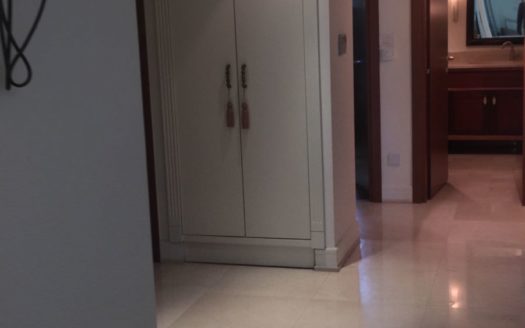 Luxurious 5 bedroom penthouse with amazing views of Jerusalem in Holyland!