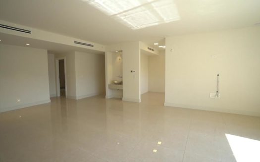 3 bedroom apartment in a new boutique building in Nayot!