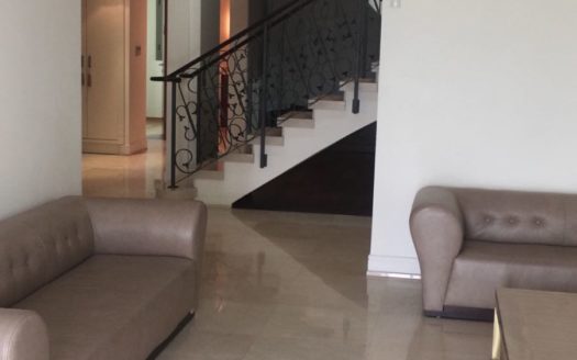 Luxurious 5 bedroom penthouse with amazing views of Jerusalem in Holyland!