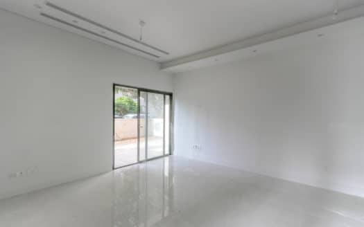 Beautiful garden apartment 3 rooms in a new building in Rechavia!