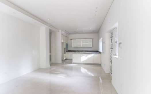 Beautiful garden apartment 3 rooms in a new building in Rechavia!