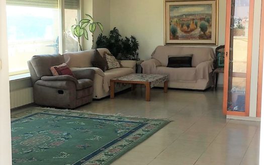 Magnifique penthouse a vendre a Ramat Sharet!