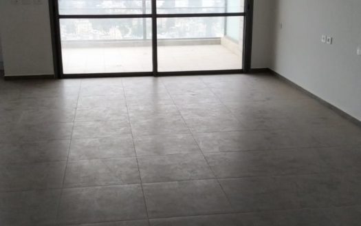 Bel appartement 4 pieces a vendre dans un nouvel immeuble, Ramat Sharet!