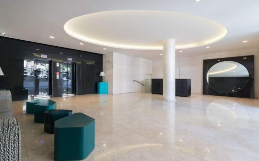 Au coeur du centre ville appartement 3 pièces  entièrement meublé!