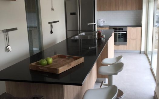 Beautiful 4 rooms for sale in Talbiyeh (Private land)