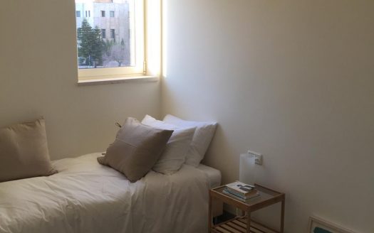 Beautiful 4 rooms for sale in Talbiyeh (Private land)