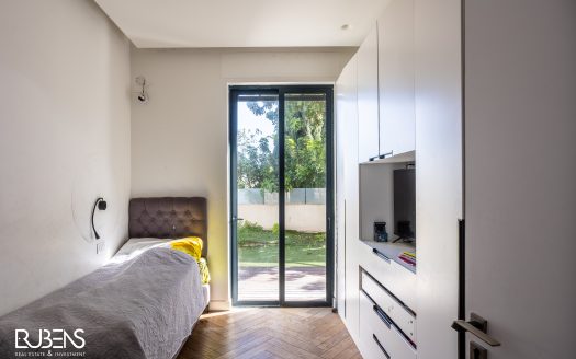 THE MOST BEAUTIFUL HOUSE IN JERUSALEM!