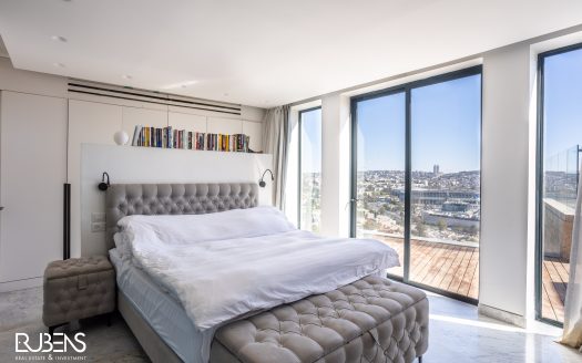 THE MOST BEAUTIFUL HOUSE IN JERUSALEM!