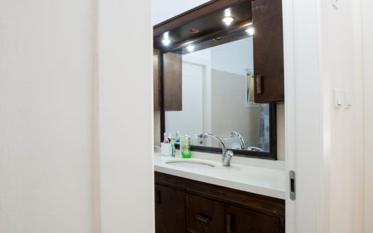 3.5 rooms for sale in Har Homa