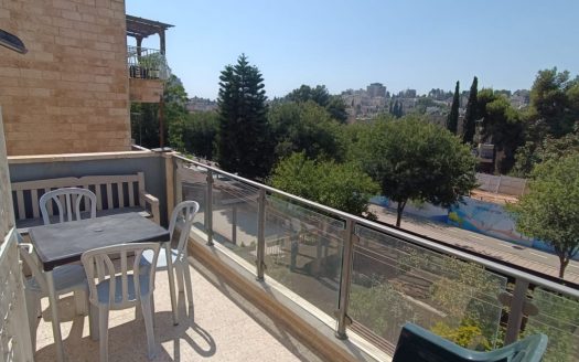 Beautiful duplex for sale in Mekor Haim